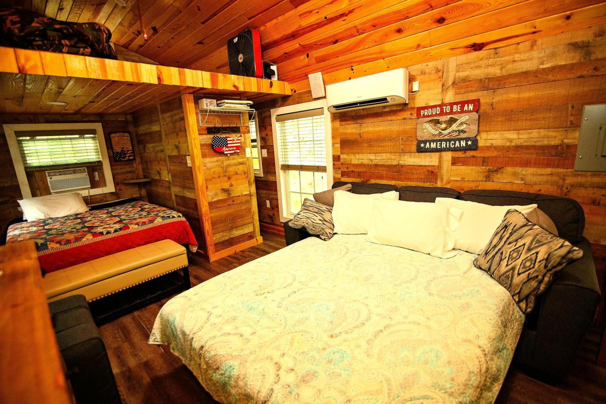 The Americana - Parker Creek Bend Cabins Мурфрісборо Екстер'єр фото